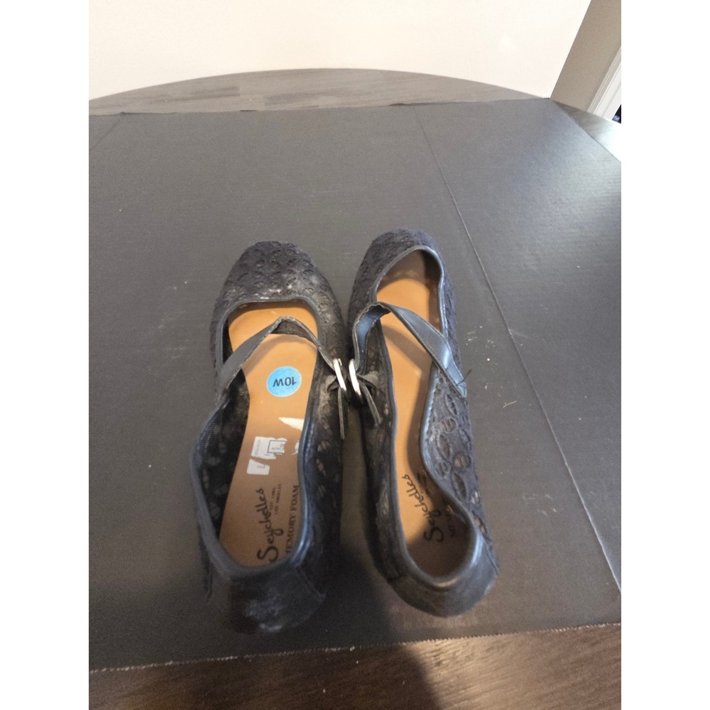 Seychelles Black Lace Mary Jane Flats Memory Foam Size 10W